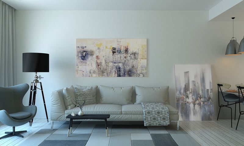 Minimalist Lamp in Dining Room